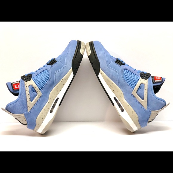Air Jordan 4 Retro University Blue - Picture 7 of 9